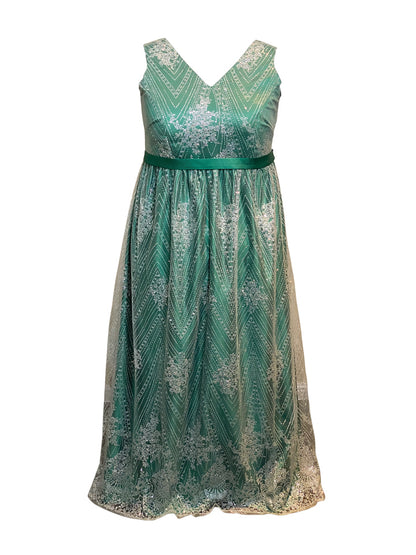 Emerald - Classic Dinner Gown
